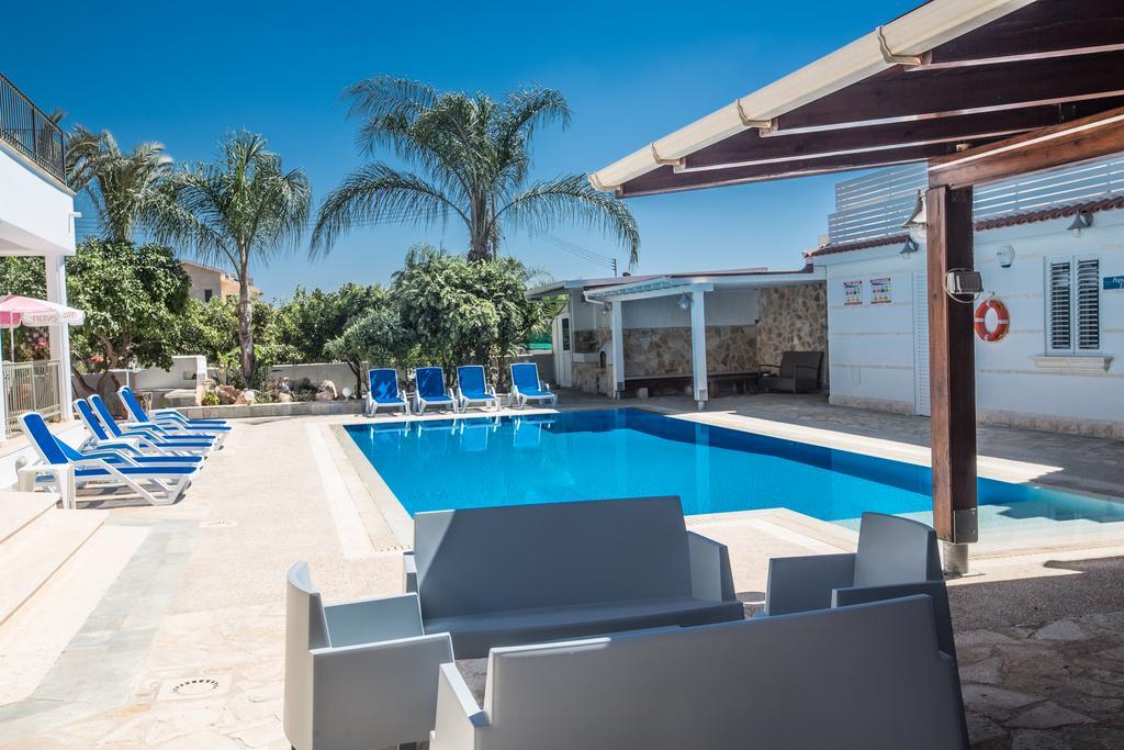 Papas Family Villa Paralimni Eksteriør billede